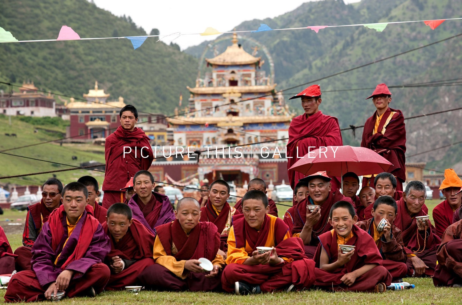Тибетские горловые монахи. Тибет монахи. Исторический Тибет. Тибетские монахи и их чудеса. Тибет население.